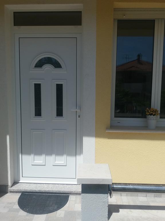 Apartment Lara Trogir Buitenkant foto