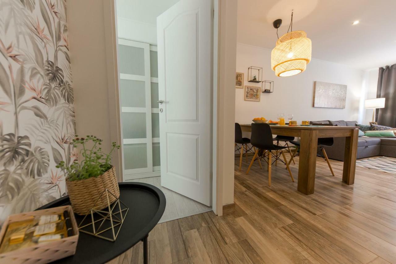 Apartment Lara Trogir Buitenkant foto
