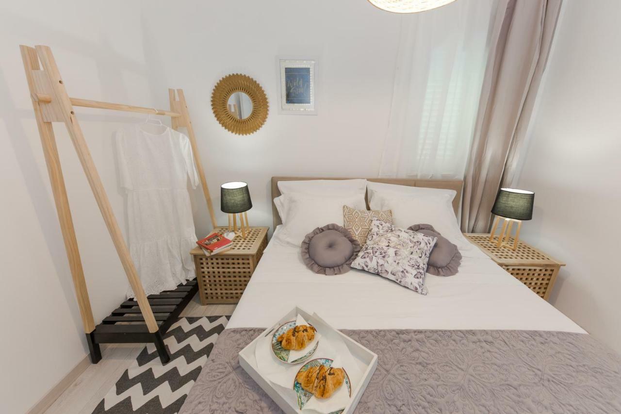Apartment Lara Trogir Buitenkant foto