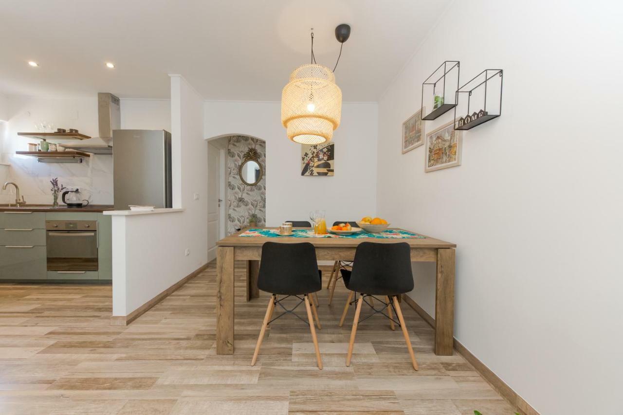 Apartment Lara Trogir Buitenkant foto